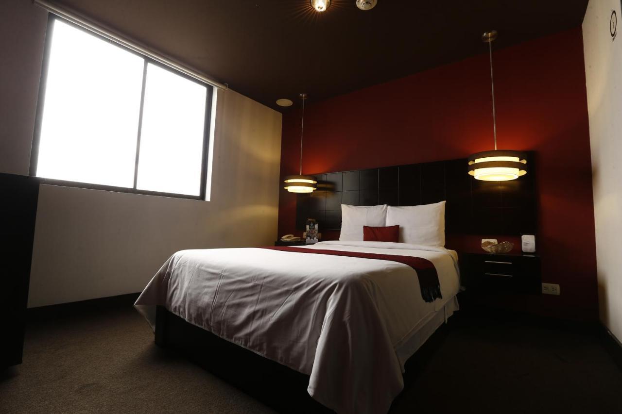 לימה Hotel Ginebra מראה חיצוני תמונה