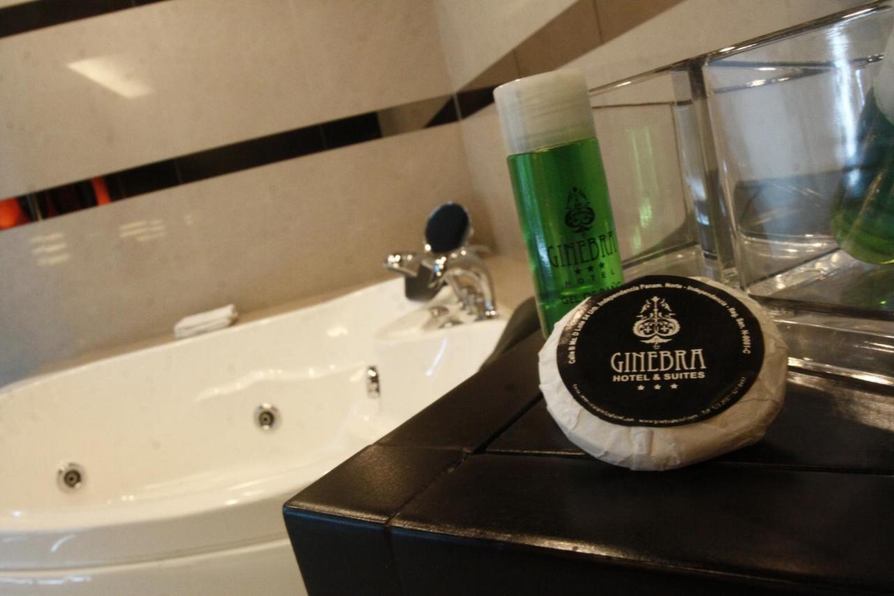 לימה Hotel Ginebra מראה חיצוני תמונה
