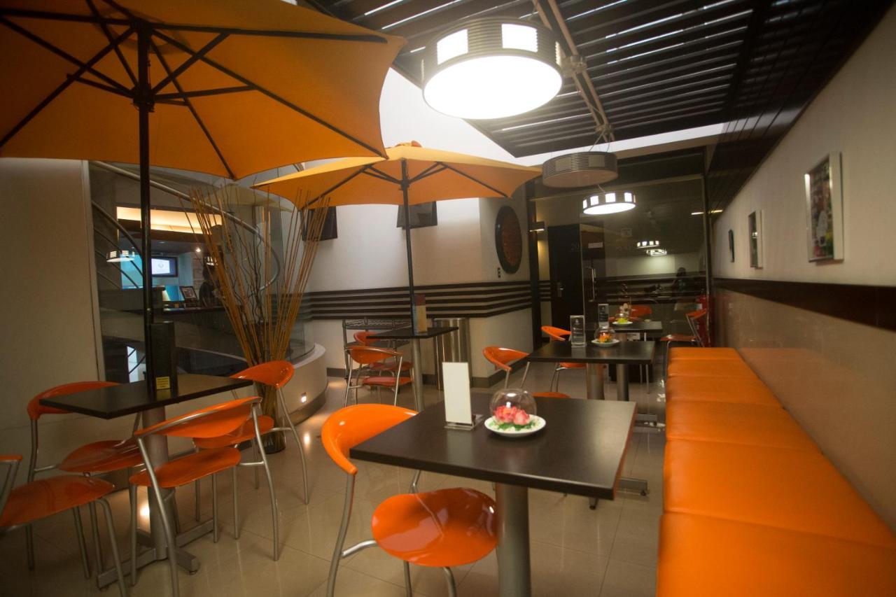 לימה Hotel Ginebra מראה חיצוני תמונה