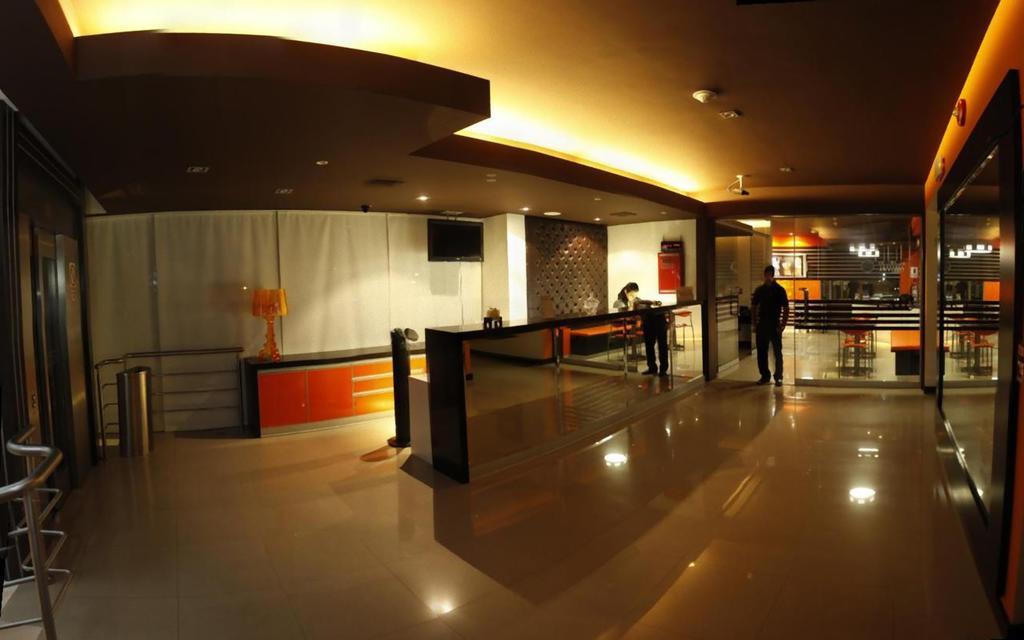 לימה Hotel Ginebra מראה חיצוני תמונה