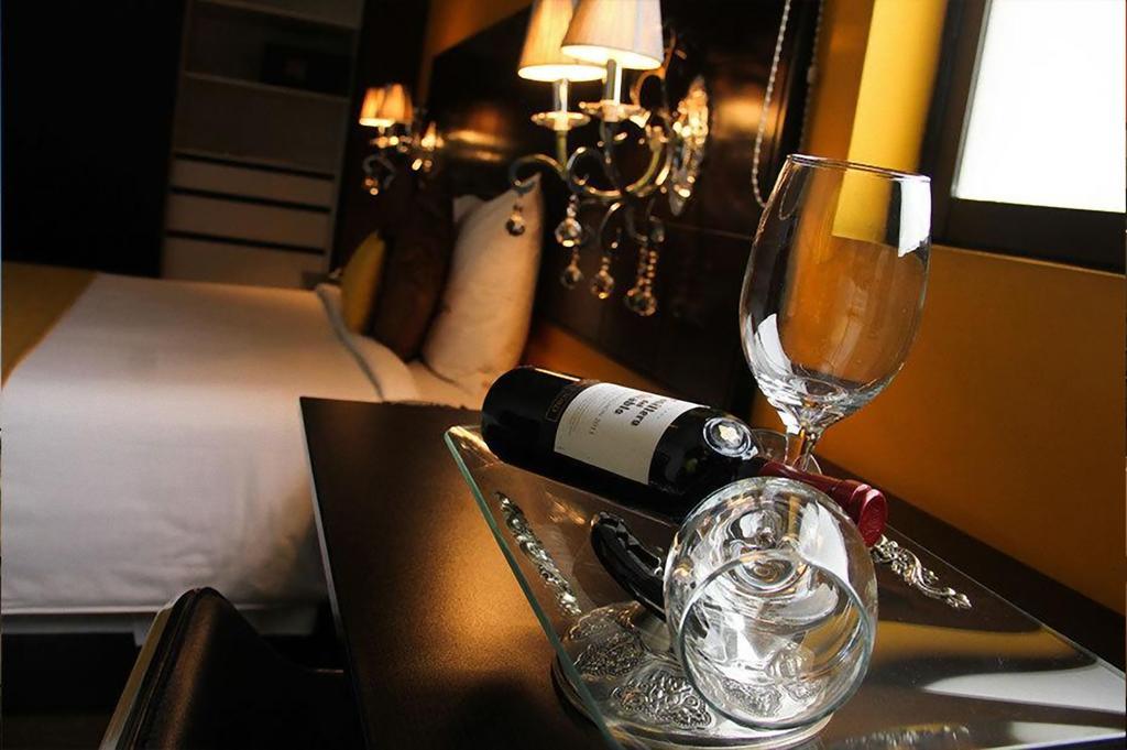 לימה Hotel Ginebra מראה חיצוני תמונה
